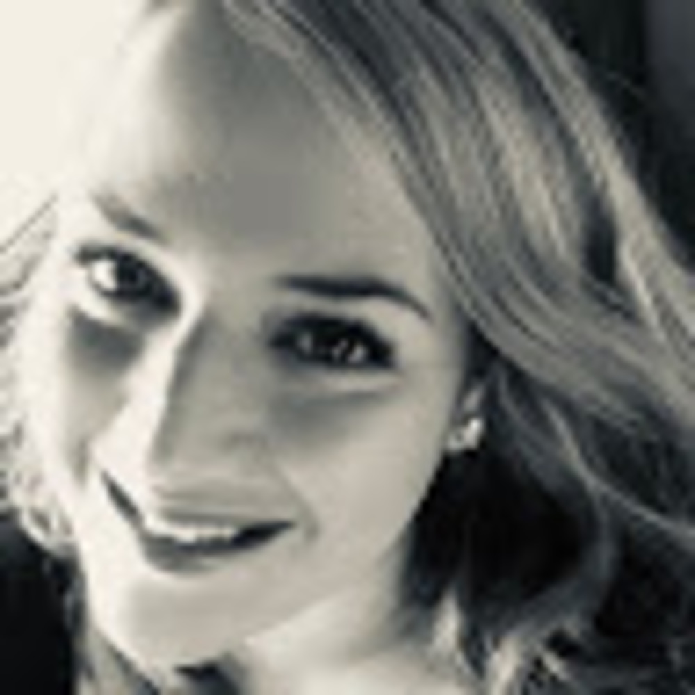 Meet your Posher, Evelyn